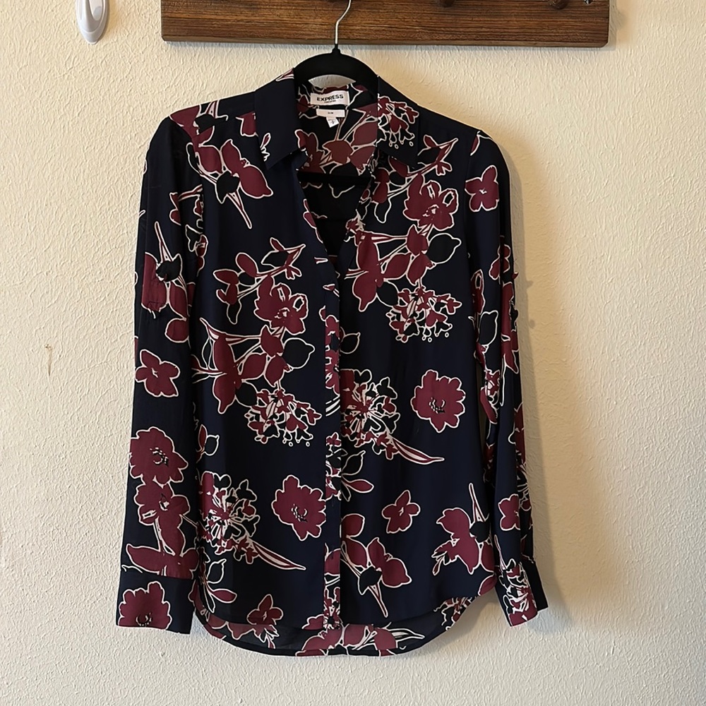 MOVING SALE! Express Portofino Slim Sz Small P- Navy & Maroon